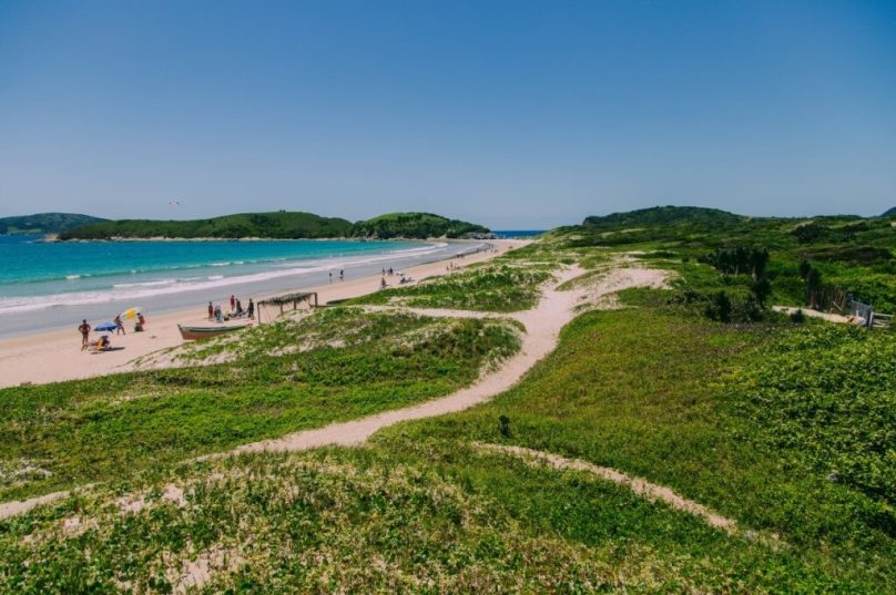 A Praia do Peró, em Cabo Frio, conquista o selo ecológico há quatro anos consecutivo. Foto divulgação I Prefeitura de Cabo Frio