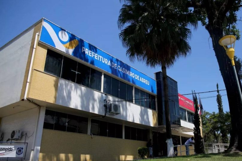 Justiça determina que R$ 1,26 milhão de contrato em Casimiro de Abreu seja usado exclusivamente para quitar salários e verbas trabalhistas de funcionários da Educação I Imagem: Divulgação