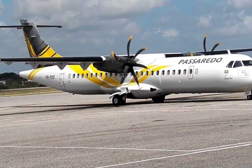 Aeronave ATR 72-500 turbo hélice da Passaredo. Foto de Diego Oliveira, Revista  Aero Latina