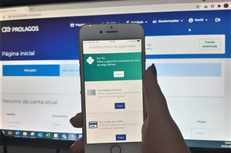 Pelo aplicativo Águas APP e pela plataforma de Serviços Online, no site www.prolagos.com.br é possível efetuar o pagamento. Imagem: Prolagos