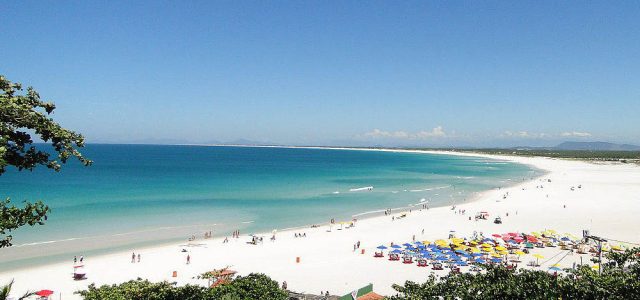 arraial praia turismo