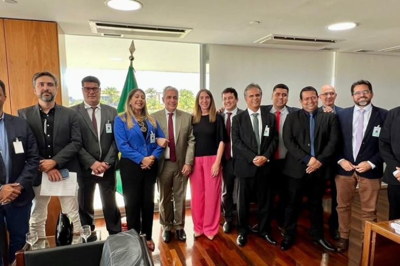 Prefeitos do Cidennf se reúnem com André Ceciliano, em Brasília, para o desenvolvimento das regiões Norte e Noroeste Fluminense / foto divulgação