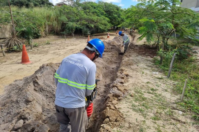 Prolagos avança com obras de água no bairro Caravelas do Peró, em Cabo Frio I Crédito da Imagem: Divulgação Prolagos