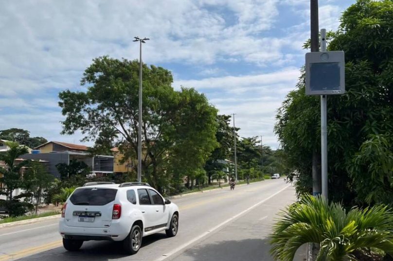 Rio das Ostras terá ao menos oito novos radares na RJ-106 dentro de programa estadual de fiscalização viária I Crédito da Imagem : Divulgação PMRO
