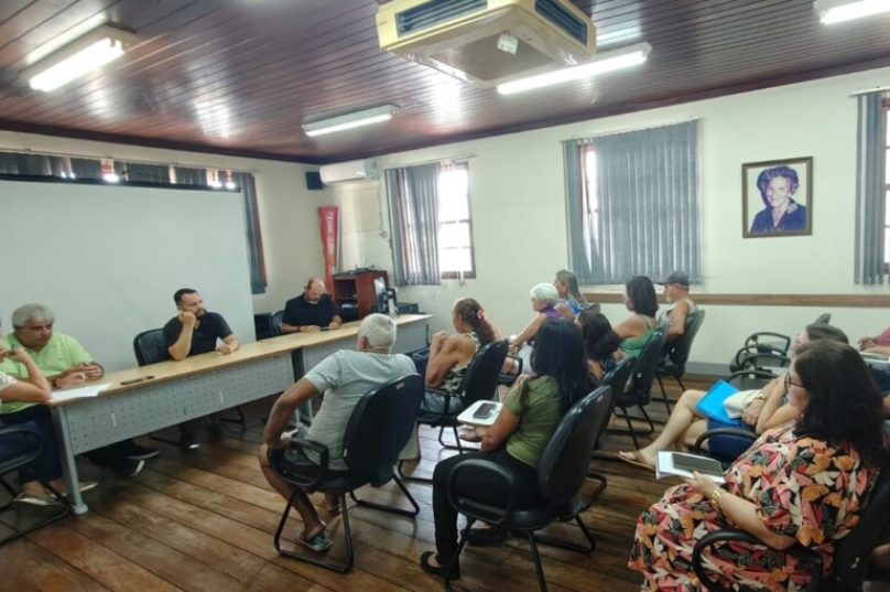 Reunião com secretário de Desenvolvimento Econômico e Turismo aconteceu nesta terça / Foto divulgação