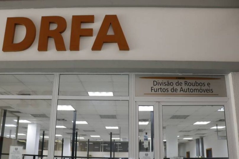 O narcotraficante possui diversas anotações criminais, incluindo tráfico de drogas, porte ilegal de arma de fogo e homicídioO narcotraficante possui diversas anotações criminais, incluindo tráfico de drogas, porte ilegal de arma de fogo e homicídio O narcotraficante possui diversas anotações criminais, incluindo tráfico de drogas, porte ilegal de arma de fogo e homicídio / foto divulgação