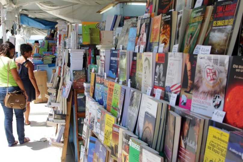 Rio das Ostras recebe Feira de Livros