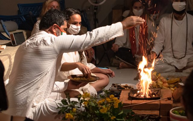 Cerimônia do Ritual do Fogo. Foto: Matheus Coutinho