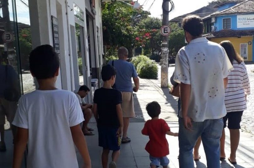 População de Búzios cresceu mais a renda per capta não acompanhou o crescimento - Prensa de Babel