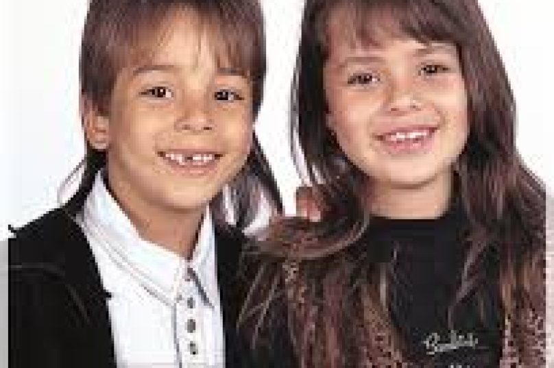 Junior quando era só o um sobrenome da irmã