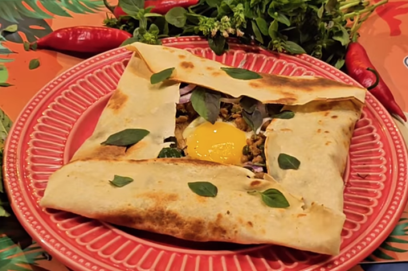 Crepe Tai- Pad Krapao/ Patio Michou