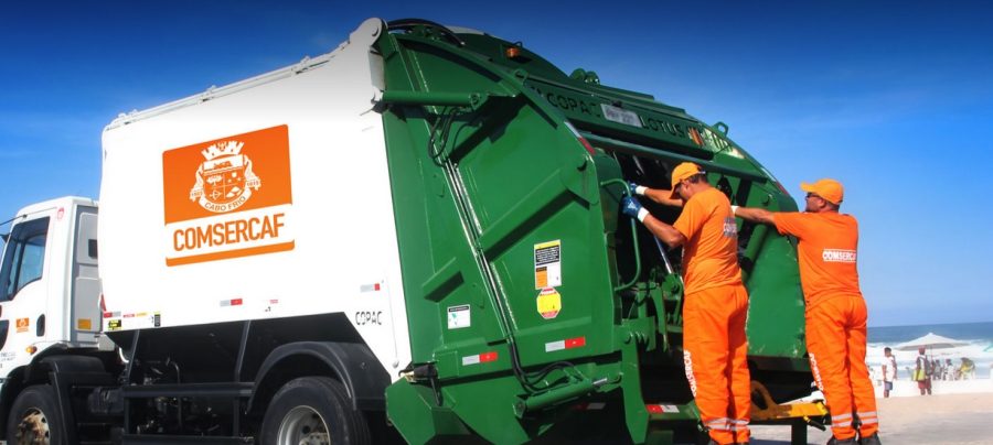 Empresa é a responsável por fazer serviços de limpeza e coleta de lixo em Cabo Frio. Imagem: Comsercaf | Divulgação