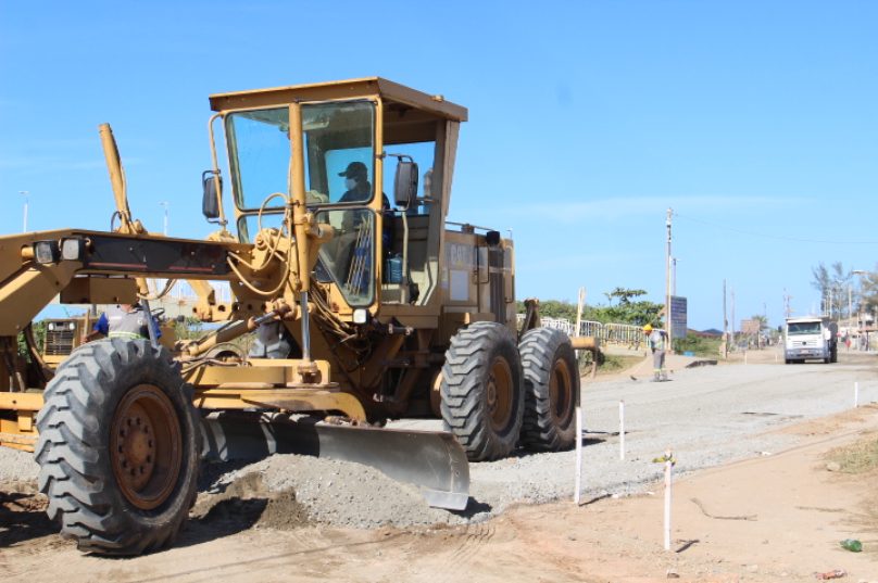Trecho-entre-a-Avenida-Governador-Roberto-Silveira-e-a-Lagoa-do-Iriry-será-reurbanizado-e-pavimentado-Foto-Allexandre-Costa