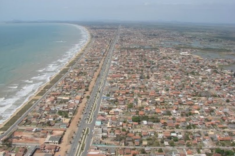 Vista aérea de Tamoios - foto de 2011