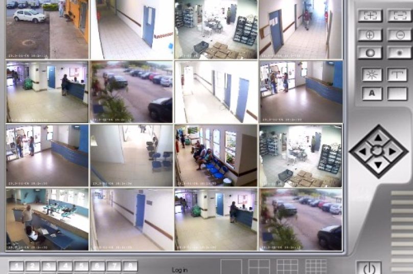 O hospital de Búzios já conta com monitoramento 24h que é visto de uma sala de monitoramento no gabinete do prefeito. Imagem: https://felipemoraesbz.wordpress.com/page/2/
