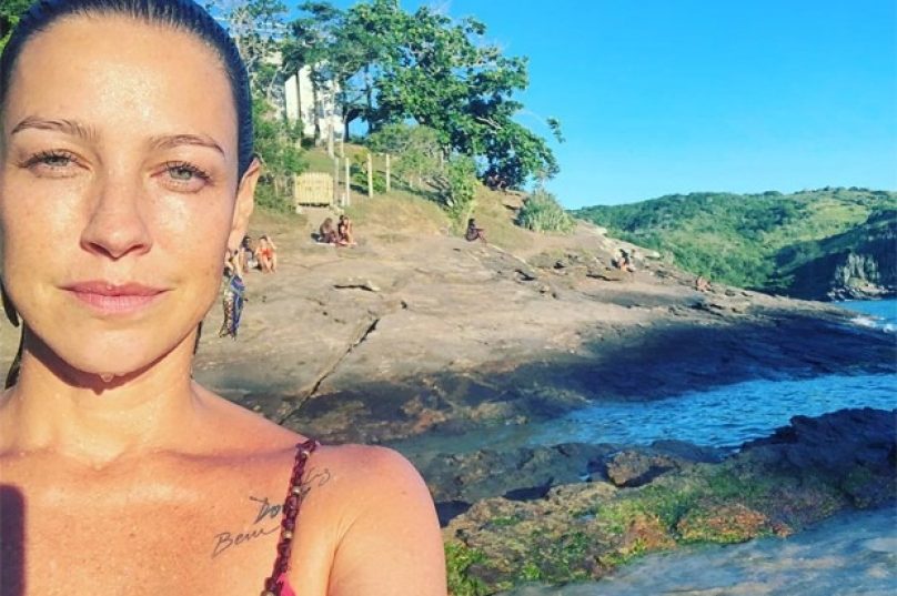 luana piovani buzios