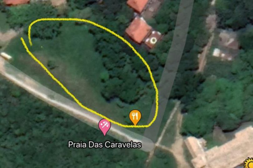 Praia das caravelas construção