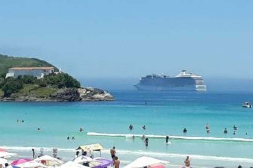 Navio MSC Splendida chega na cidade às 7h. Foto reprodução