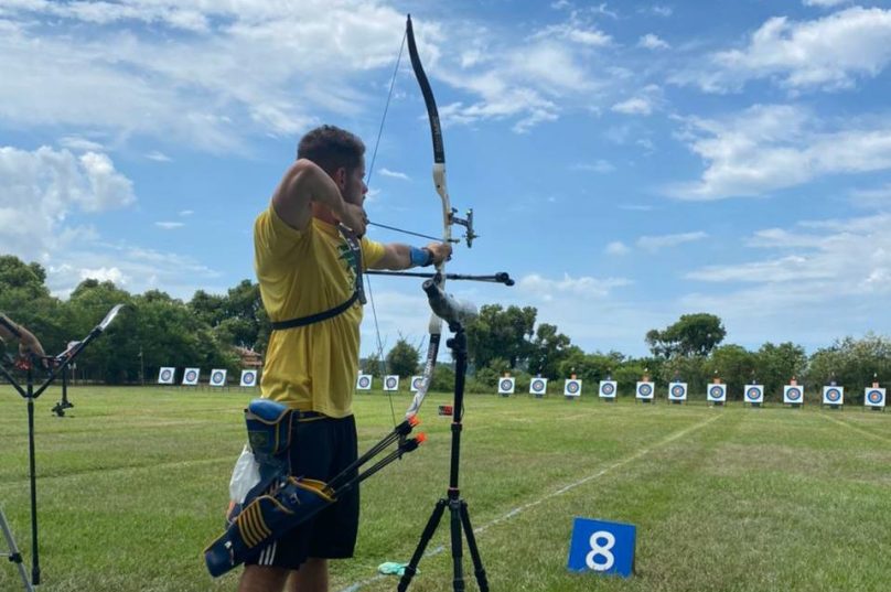 O arqueiro Marcus D'Almeida, principal nome da modalidade, se classificou em 1º lugar para o Campeonato Pan-Americano de Tiro com Arco em Monterrey | Foto: Divulgação/Dispara Brasil