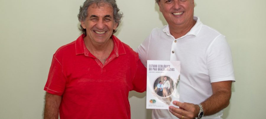 Hugo Iurcovich, presidente do IEBMA, e Alexandre Martins, prefeito de Búzios. Fotos Matheus Coutinho