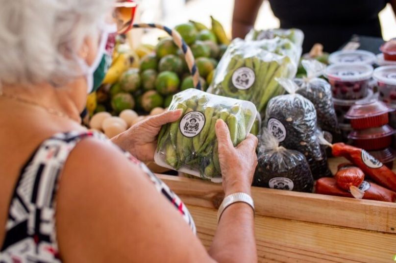 Hortaliças, legumes e frutas fresquinhas estão entre os produtores que serão comercializados no evento. Foto divulgação.