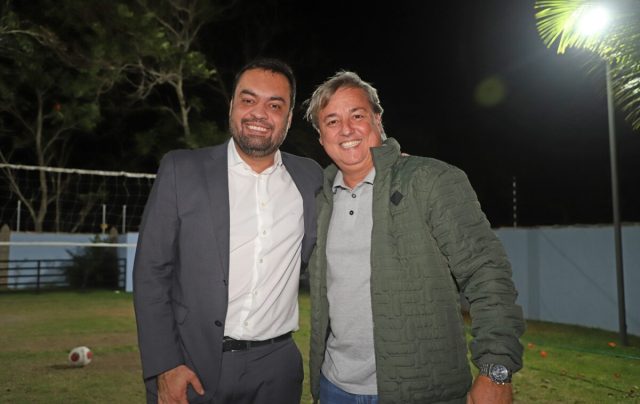 O Governador do Rio, Claudio Castro, e o prefeito de Búzios, Alexandre Martins