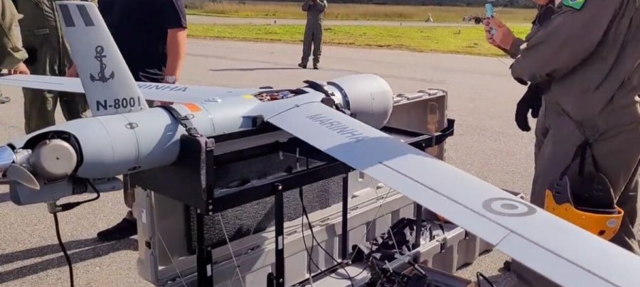 Drone possui uma envergadura de 3,1 metros, comprimento de 1,67 m e peso máximo de decolagem de 23,4 kg. Imagem Reprodução I Marinha do Brasil