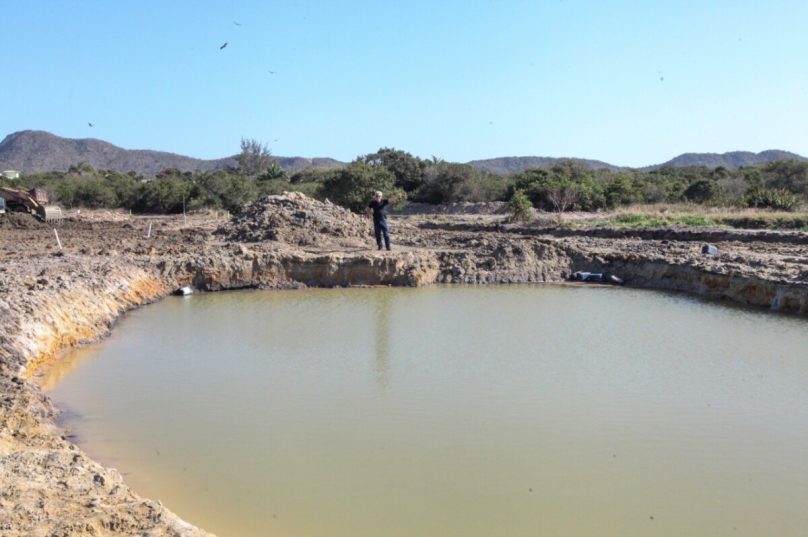 A lagoa irá comportar 16 milhões de litros d’água, com mais ou menos 11 mil m² de extensão. Foto Bruno Ximenes