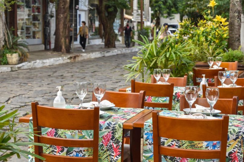 Rua das Pedras, em Búzios. Foto Matheus Coutinho