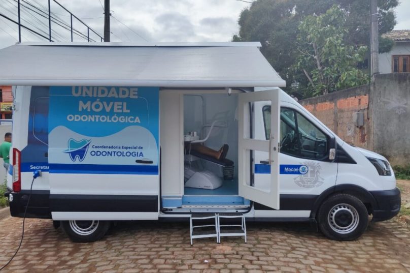 Unidade móvel odontológica de Macaé