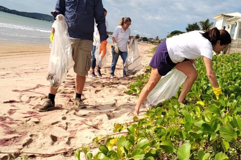 Mutirão de Limpeza de Praias