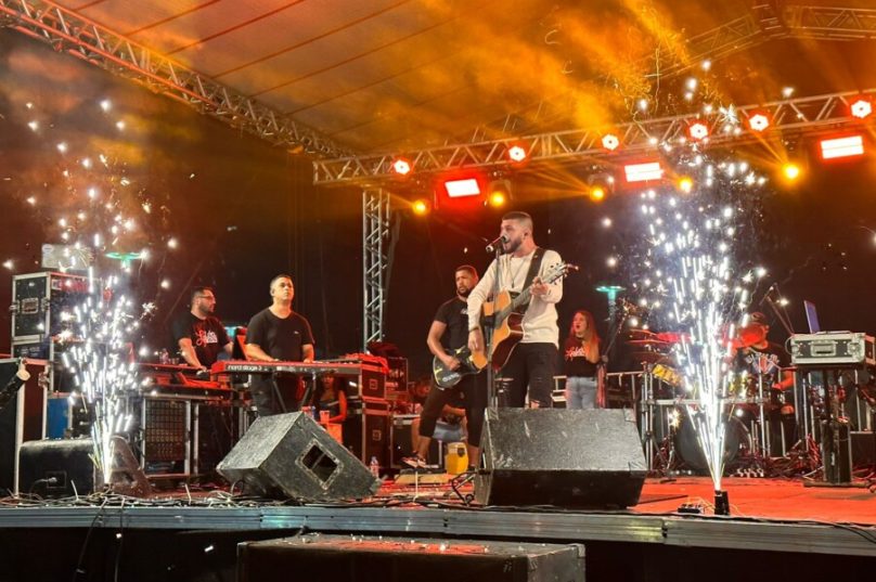 léo parazzi_ aniversário cabo frio