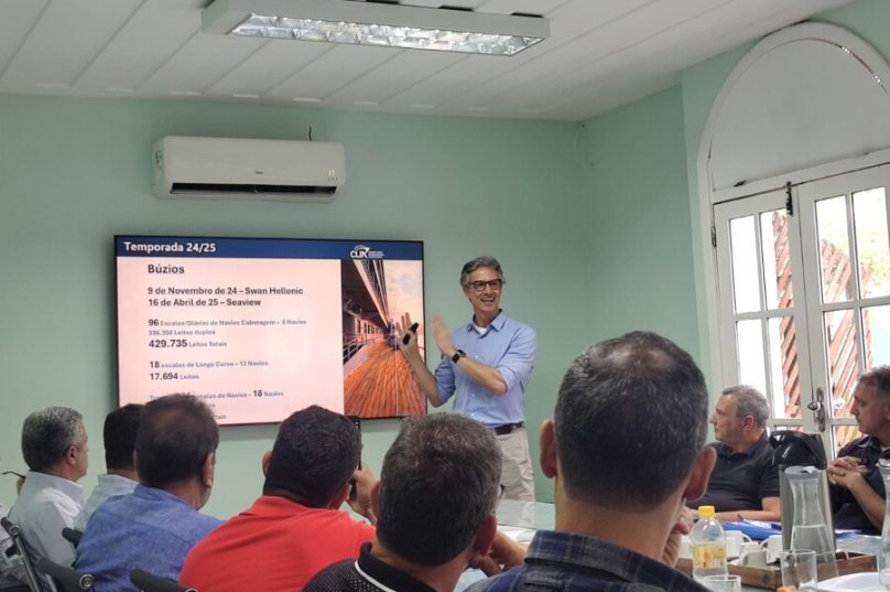 Marcos Ferraz, da Clear, e representantes discutem os preparativos para a temporada de cruzeiros em Búzios