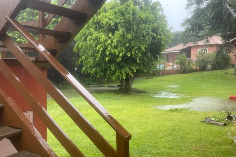 chuva búzios