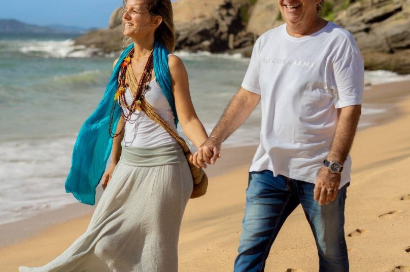 Búzios recebe de 28 a 30/11 o Deva Retreat, retiro com tradições Lakota e Arhuaco em meio à natureza da Praia das Caravelas / divulgação