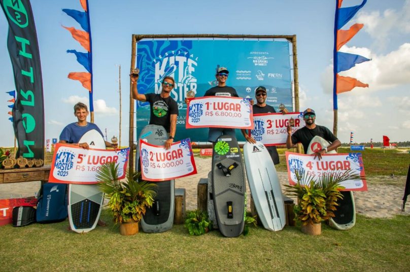 Atleta buziano Juan Matias Olivero vence etapa do Brasileiro de Wingfoil Race em Barra do Cunhaú e segue para novos desafios / divulgação