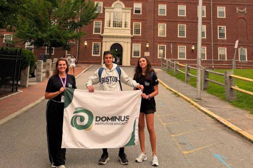 Alunos do Instituto Dominus durante intercâmbio em Boston, nos Estados Unidos.
