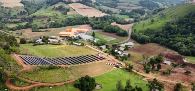 Sofar Solar e Bold Energy inauguram usina em SC