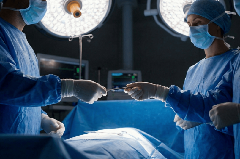 Brasil lidera cirurgia plástica e impulsiona turismo médico