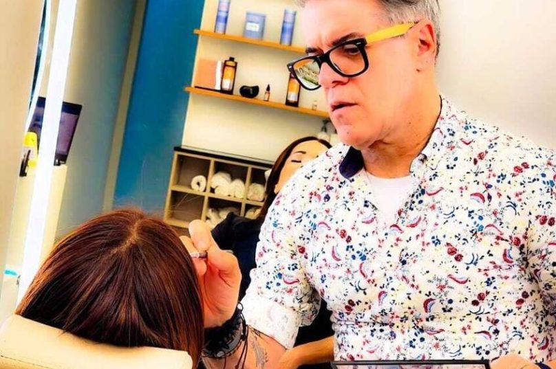 Maquiagem profissional une técnica, identidade e emoção