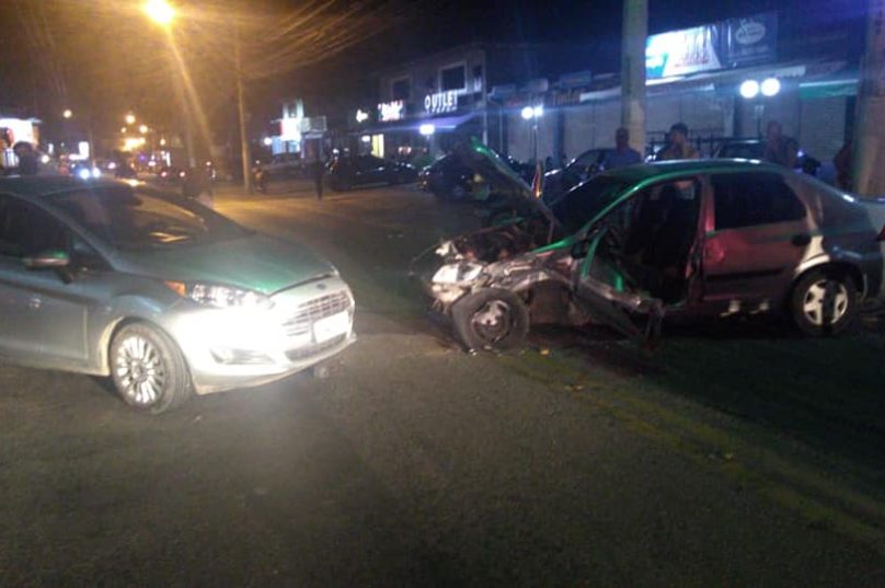 Acidente de carro / Foto Vidal Muchacho