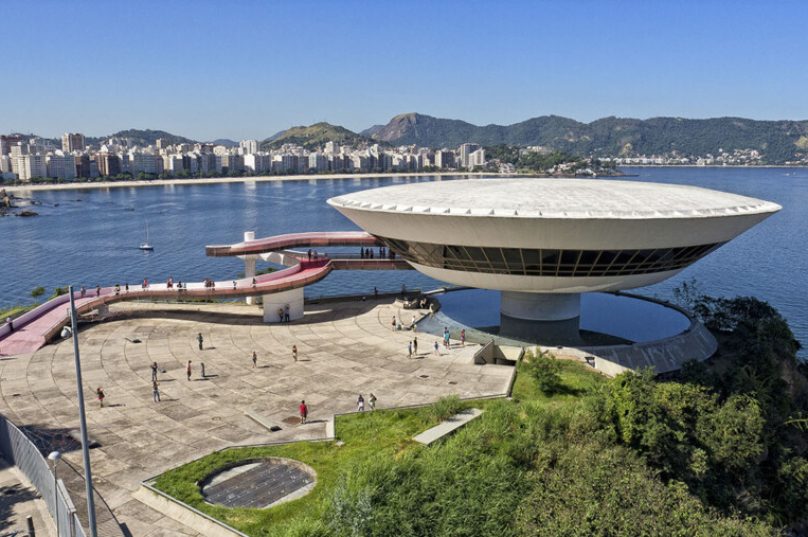 Niterói alia história, cultura e belezas naturais