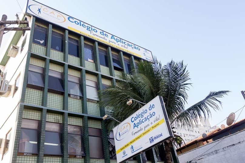 Fachada do Colégio de Aplicação, CAP, no Novo Cavaleiros. Macaé/RJ. Data: 17/09/2015. Foto: Rui Porto Filho / Prefeitura de Macaé