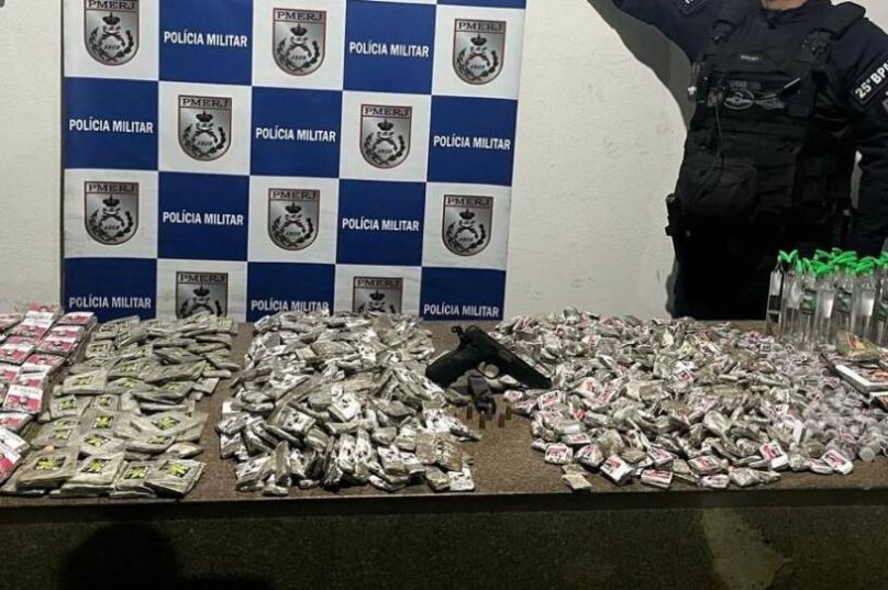 Fim de semana tem prisões por tráfico, armas e violência doméstica na Região dos Lagos; ações ocorreram entre os dias 11 e 13 de julho / foto divulgação
