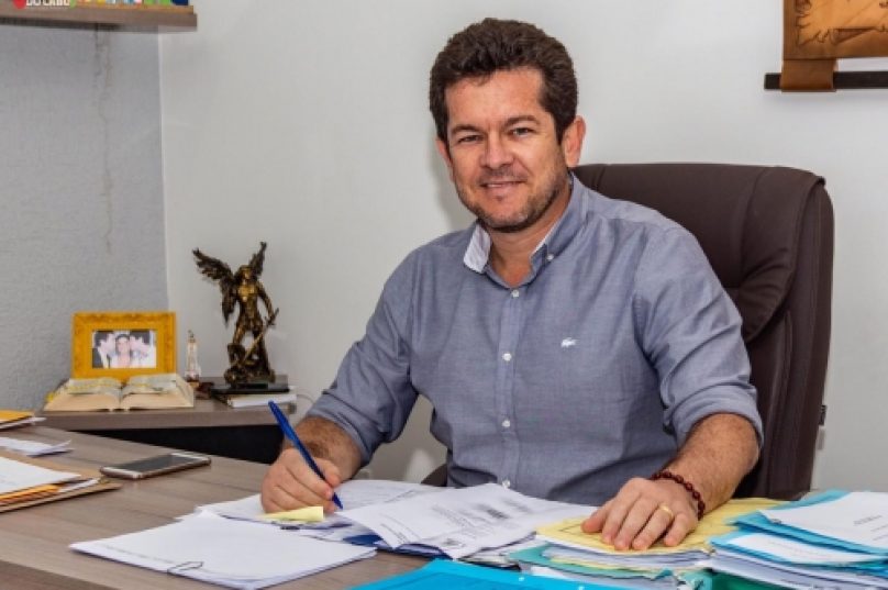 Renatinho Vianna ficou à frente da Prefeitura de Arraial do Cabo de 2017 a 2020. Foto: Reprodução I PMAC