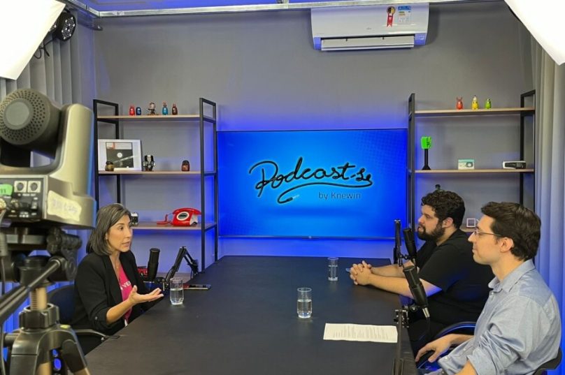 Novo episódio de Podcast-se entrevista Carol Silvestre