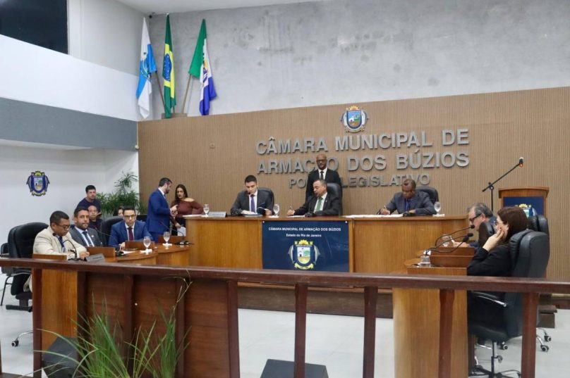 Imagem de divulgação sobre o auxílio-aluguel destinado a mulheres em situação de violência doméstica e familiar em Búzios.