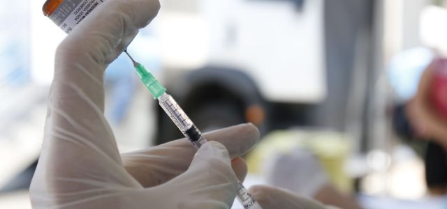 Segundo a Secretaria Municipal de Saúde, a cidade recebeu 8.000 doses e foram aplicadas 6.246. Imagem: Reprodução