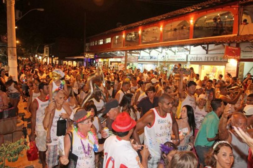 carnaval-buzios-arquivo-carnaval-2014-foto-ronald-pantoja-setur-buzios
