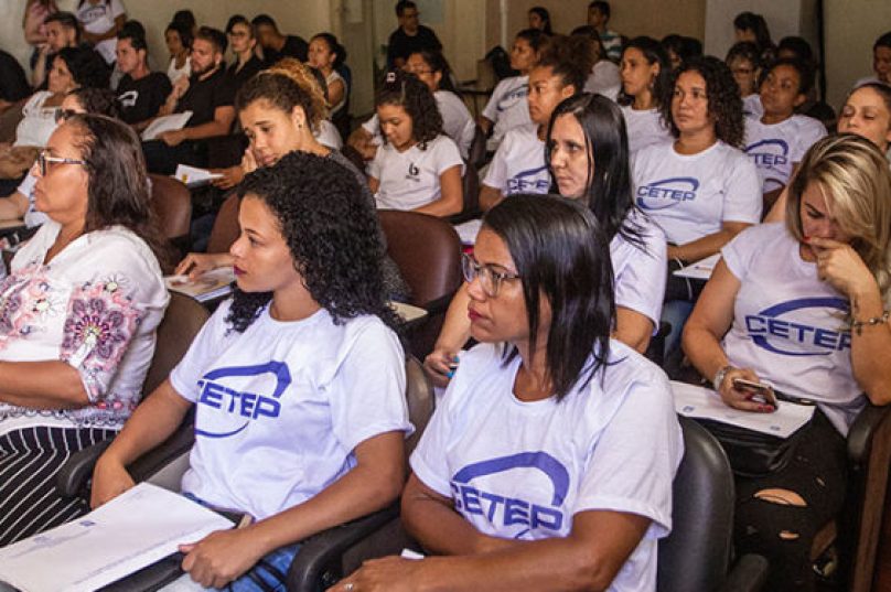 Alunos do CETEP, em Macaé. Foto: Rui Porto Filho/Secom